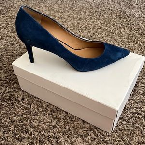 Calvin Klein marine blue suede heel